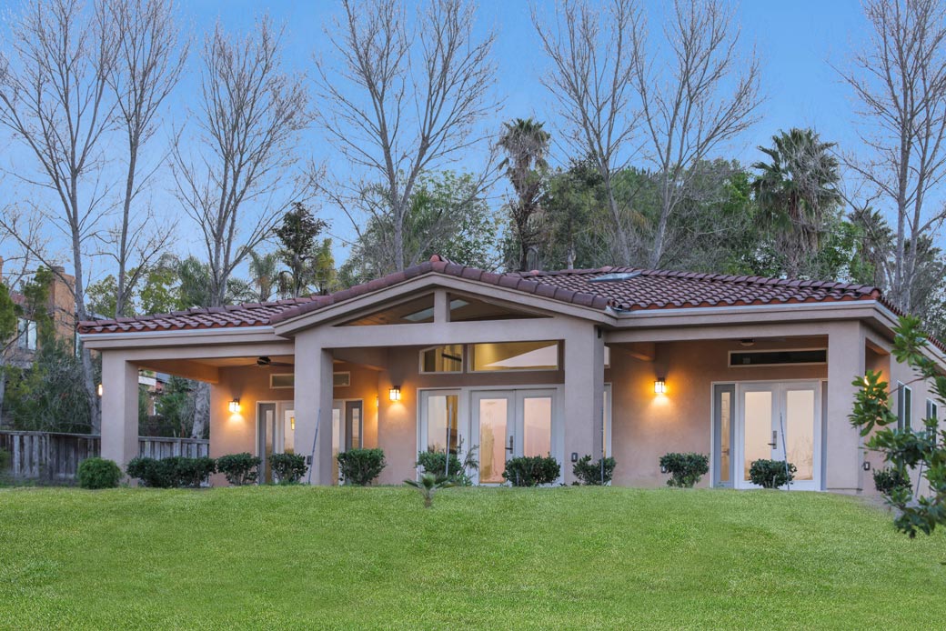 Nave Industrial Alpha